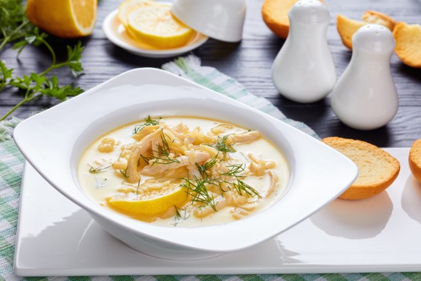 Przepis na Avgolemono - grecka zupa cytrynowa