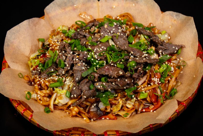 Przepis na Chow mein z wieprzowiną