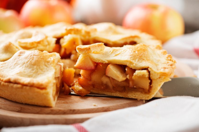 Przepis na Szarlotka w stylu apple pie