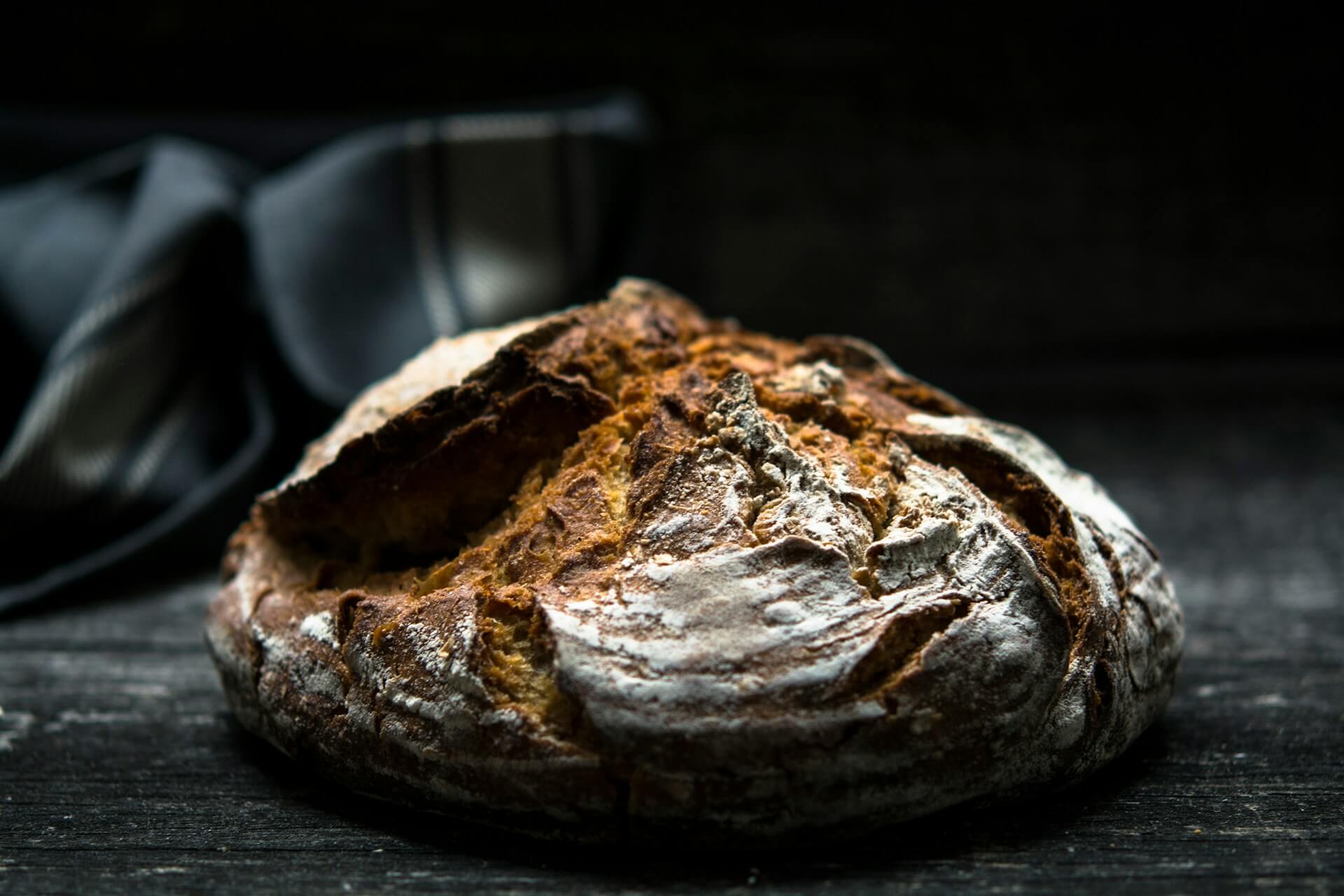 Chleb bezglutenowy. Jakie pieczywo bez glutenu kupisz w Biedronce i Lidlu?